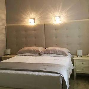 Alojamento de Acomodação e Pequeno-almoço Brema, Sirmione
