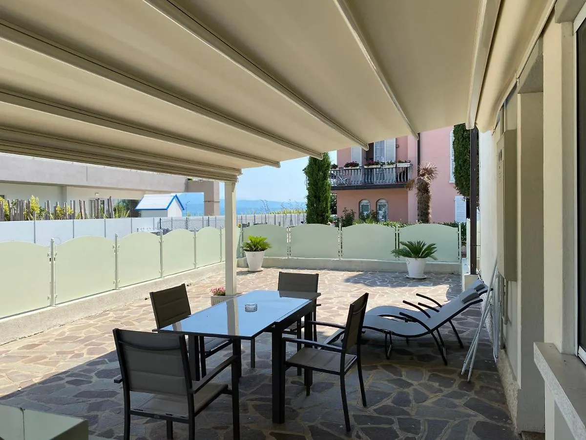 Apartments Peninsula Sirmione 0*,  Italy