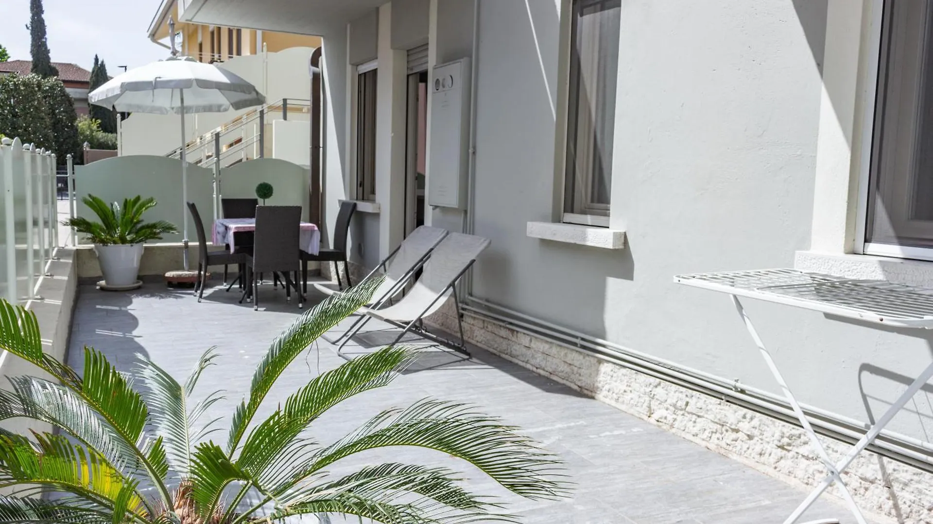 Apartments Peninsula Sirmione