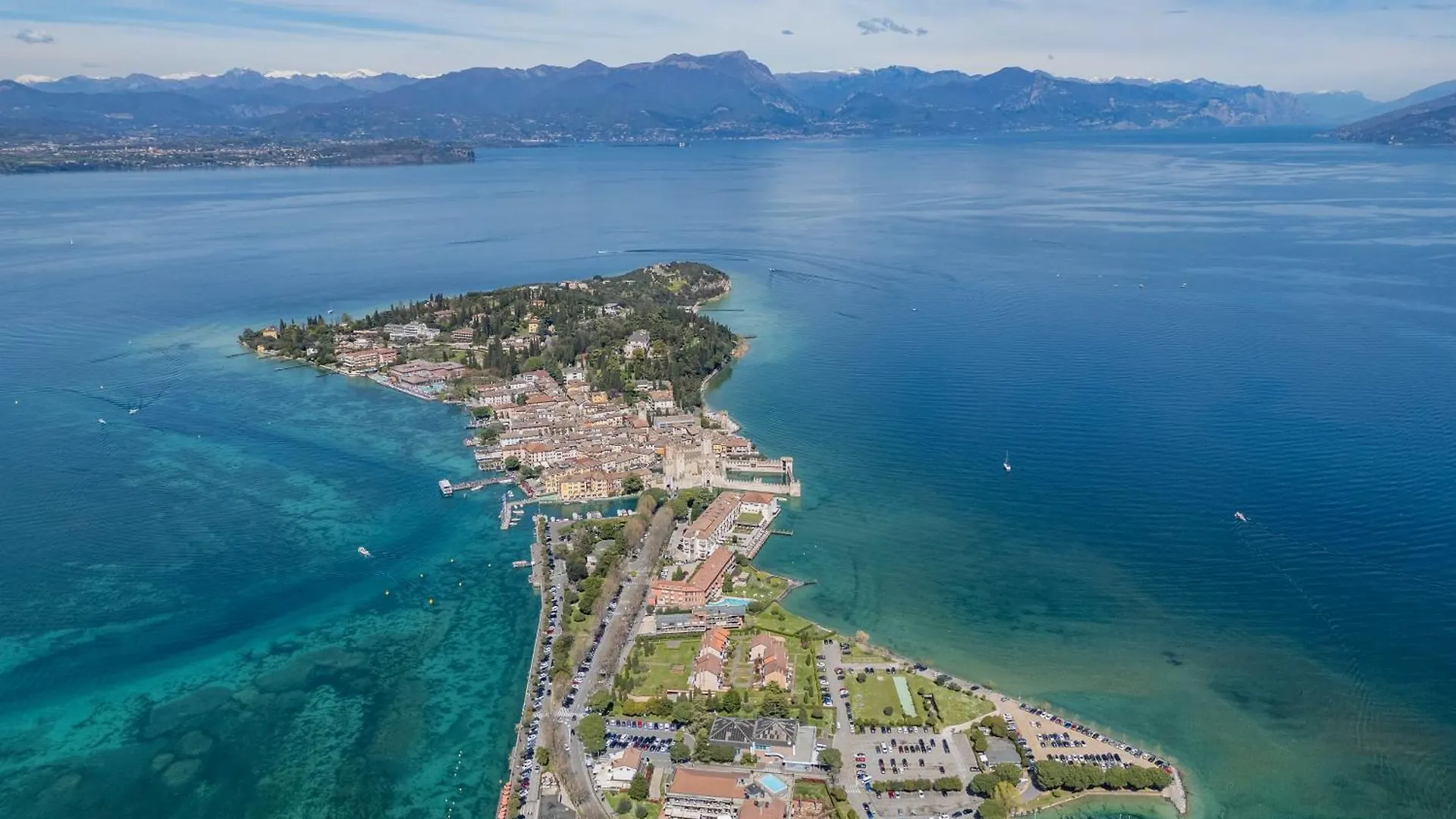 Apartments Peninsula Sirmione