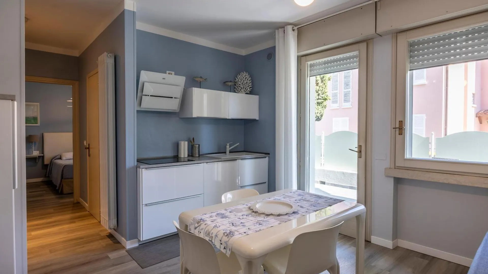 Apartments Peninsula Sirmione
