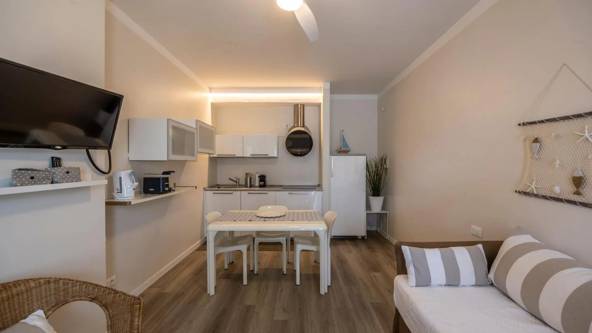 Apartments Peninsula Sirmione