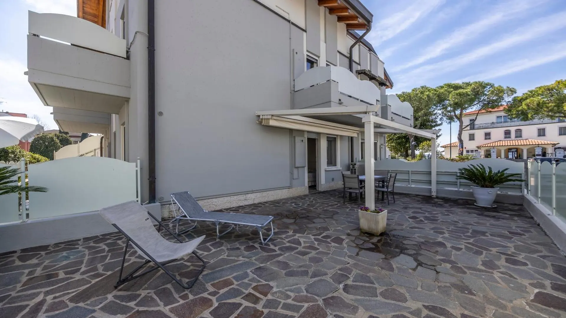 Apartments Peninsula Sirmione